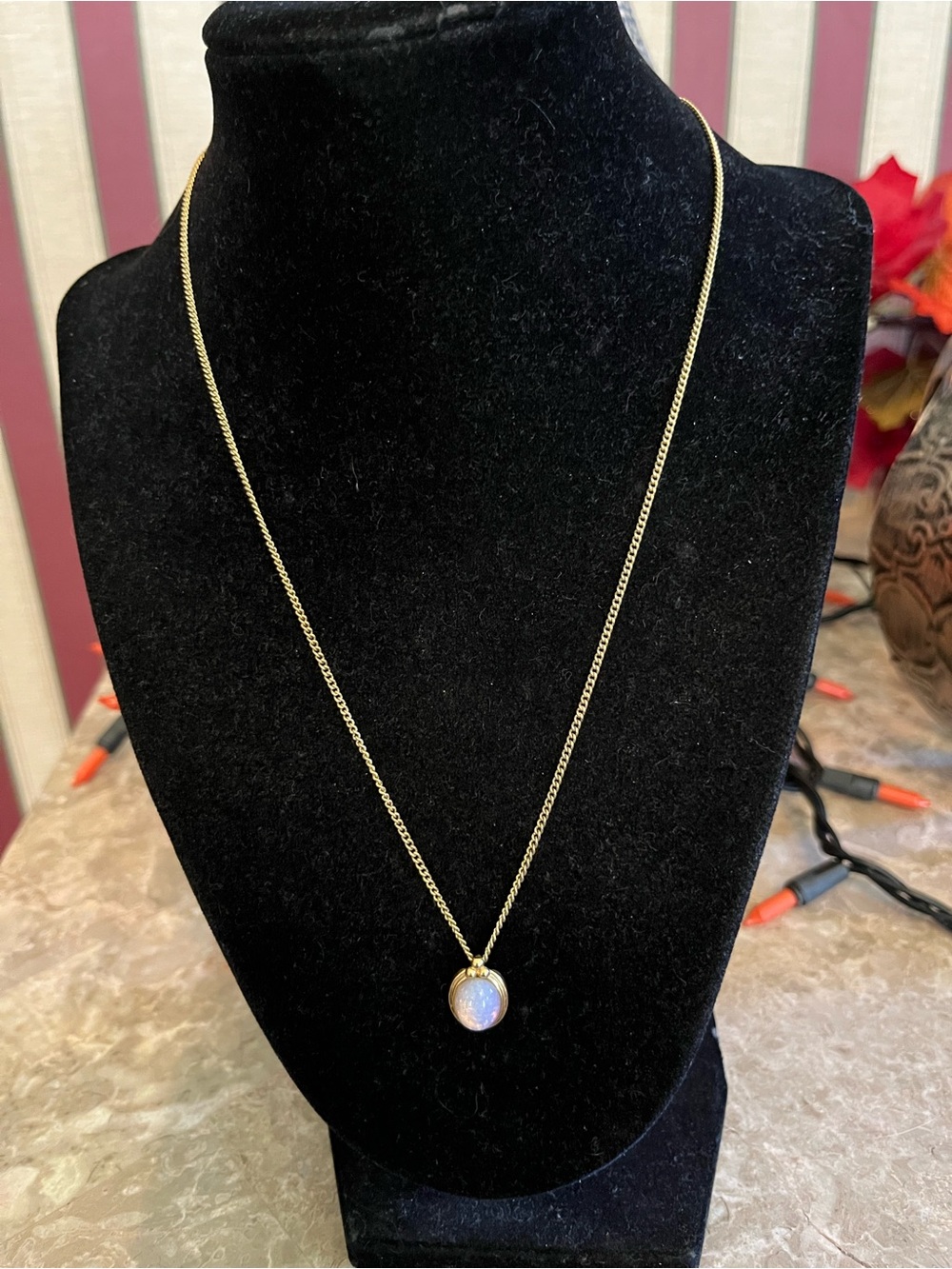 Vintage Iridescent Opal Necklace